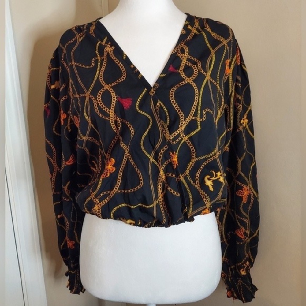 Elegant Black and Gold Chain Print Women's Top